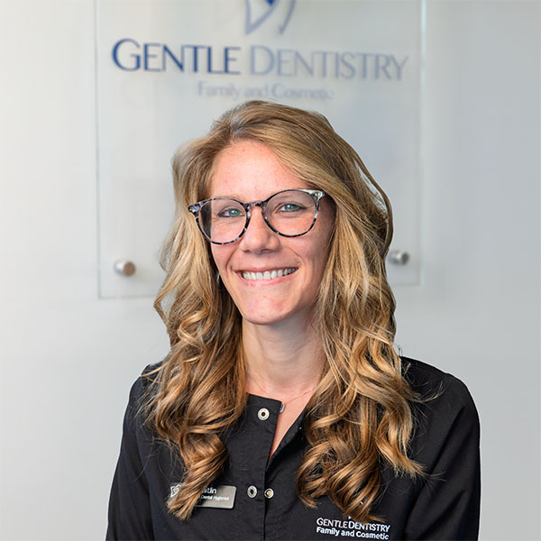 Cosmetic Dentist Near Me Caitlin